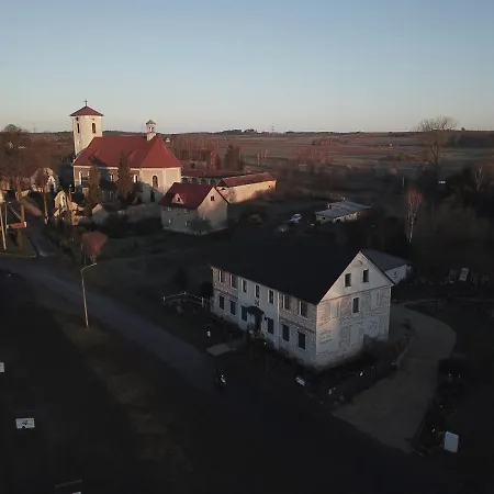 Dom Mili Farmház Henrykow Lubanski