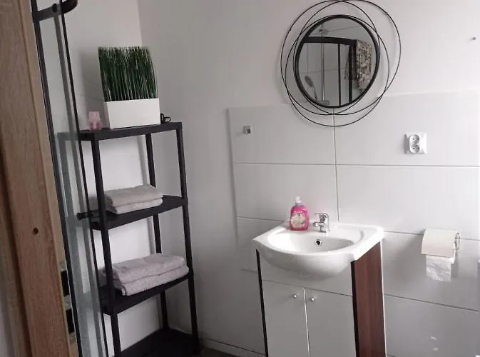 Dom Mili בית חווה Henrykow Lubanski